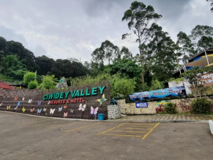 ciwidey valley and resort feature image
